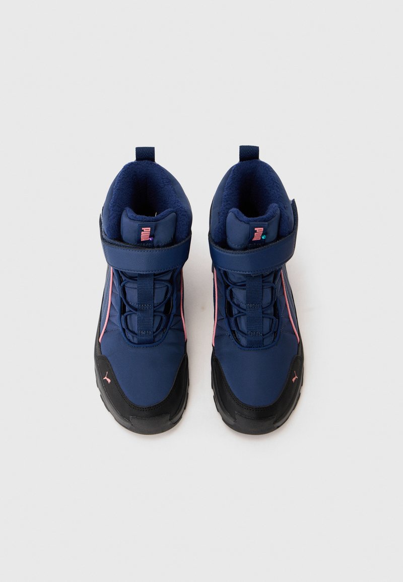 Puma EVOLVE UNISEX Winter boots persian blue/pinkscape/yellow