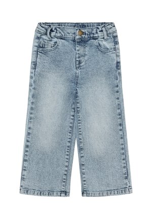 Pantalon large en denim bleu clair avec taille élastique, fermeture avant par boutons, poches avant et passants pour ceinture.