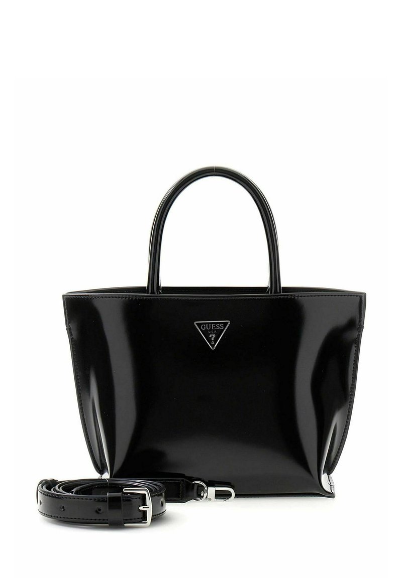 Borsa nera lucida con design strutturato, manici arrotondati e tracolla staccabile. Presenta un emblema del logo argentato sulla parte anteriore.