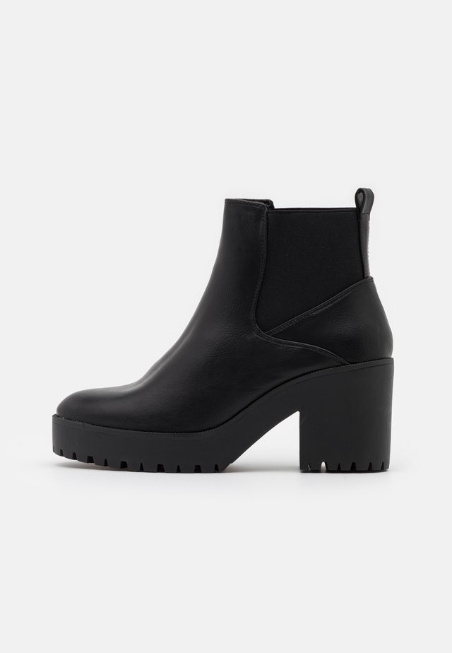 CYBIL CHELSEA CHUNKY - Bottines à plateau - black
