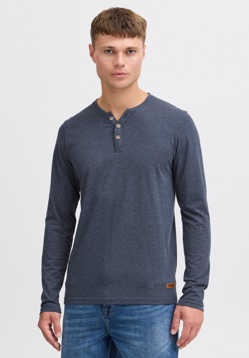 Solid RUNDHALS VOLKO - Topper langermet - mottled blue