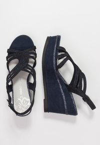 Marco Tozzi Sandali con tacco - dark blue