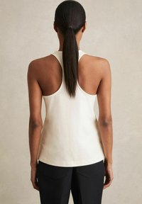 Reiss REGULAR FIT - COSMO SIDE SLEEVELESS - Top - ivory