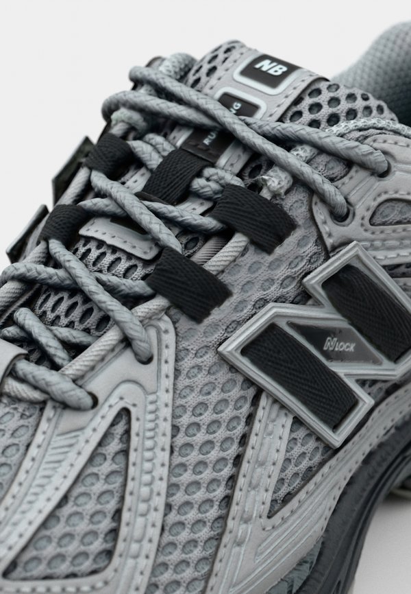 U1906 UNISEX - Trainers - raincloud3