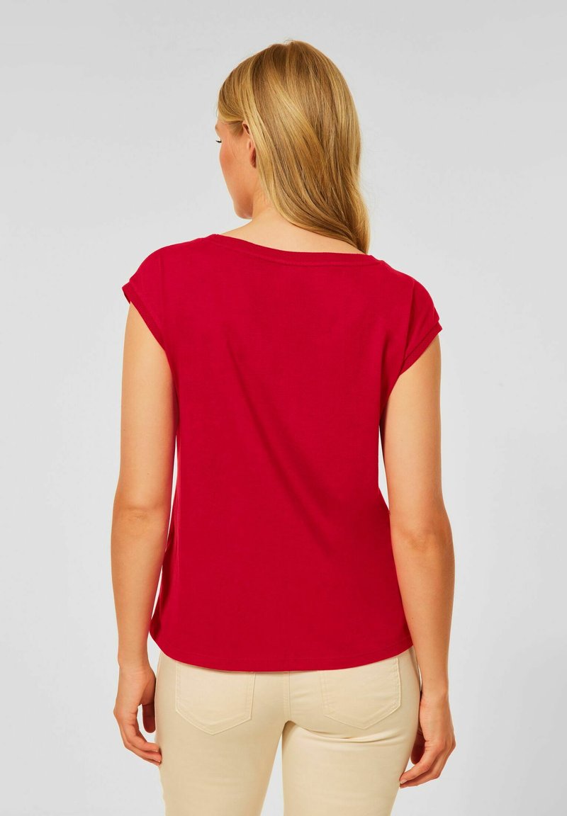 Damen T-Shirts | Street One RIPPDETAILS T-Shirt basic rot/rot-metallic - HH90145 Damen T-Shirts | Street One RIPPDETAILS T-Shirt basic rot/rot-metallic - HH90145