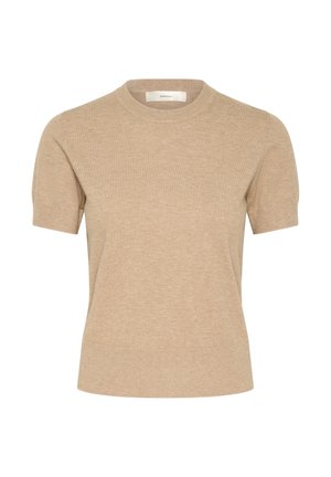 Cămașă tricotată bej cu mânecă scurtă, având un guler rotund și o croială slim. Textura este netedă, cu un model subtil și uniform.