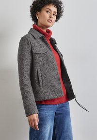 Street One Tunn jacka - grau