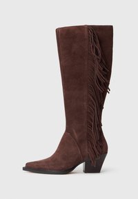 Επιλέχθηκε, mahogany