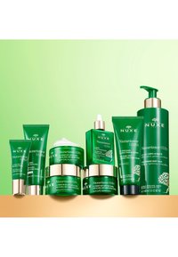 NUXE NUXE NUXURIANCE ULTRA - THE DARK SPOT CORRECTING SERUM - Serum - -