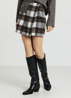 Calliope A QUADRI - Shorts - var bianco lana