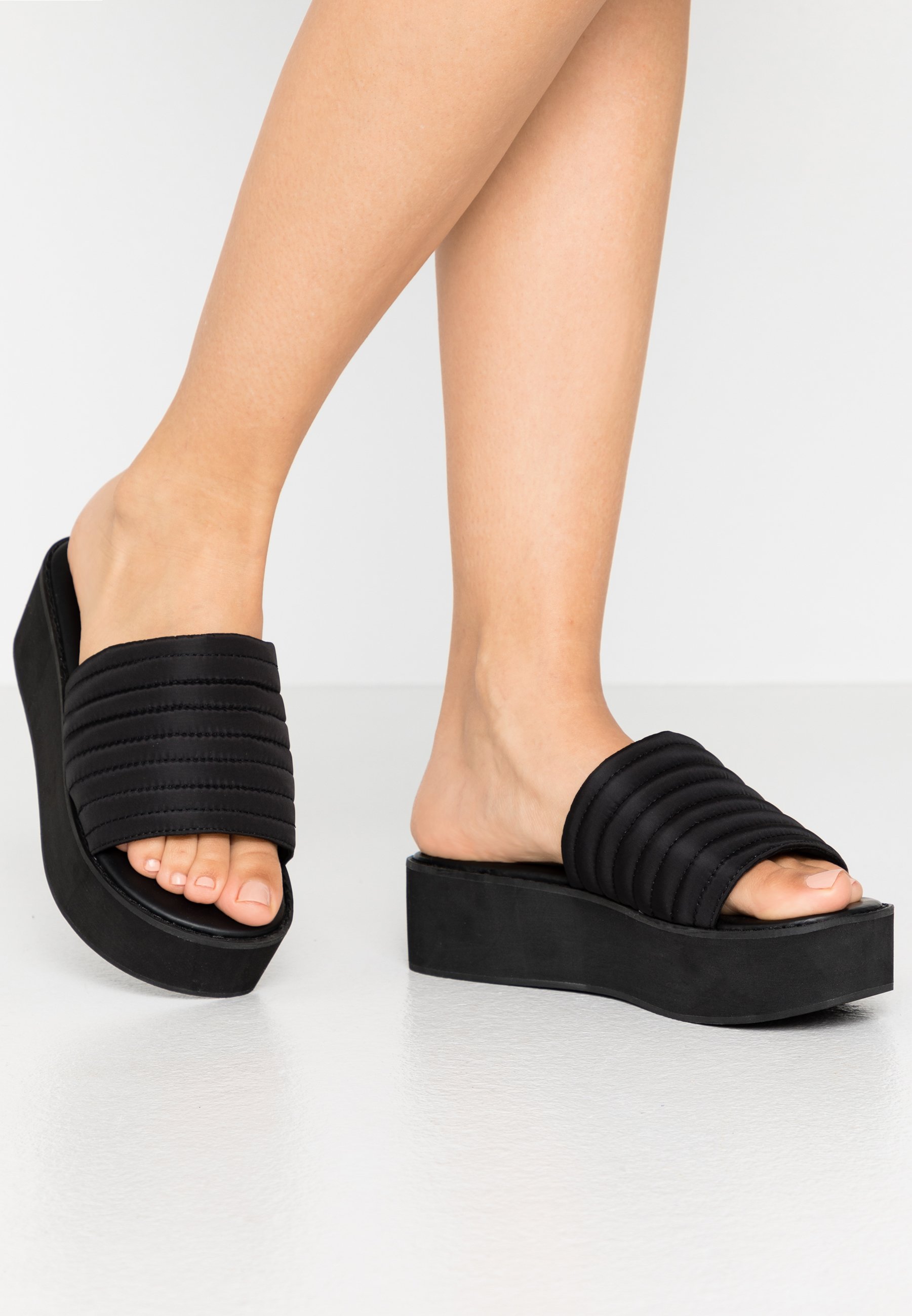 puma compensée noir