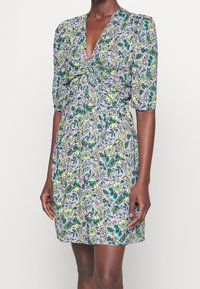 IKKS Vestido informal - mottled lilac