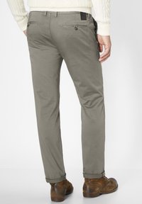 Redpoint ODESSA REGULAR FIT MIT STRETCH - Chino - sand