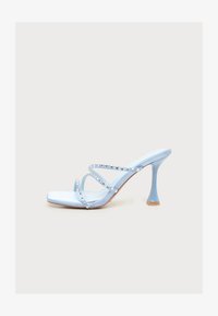 Δεν επιλέχθηκε, blue satin/gems