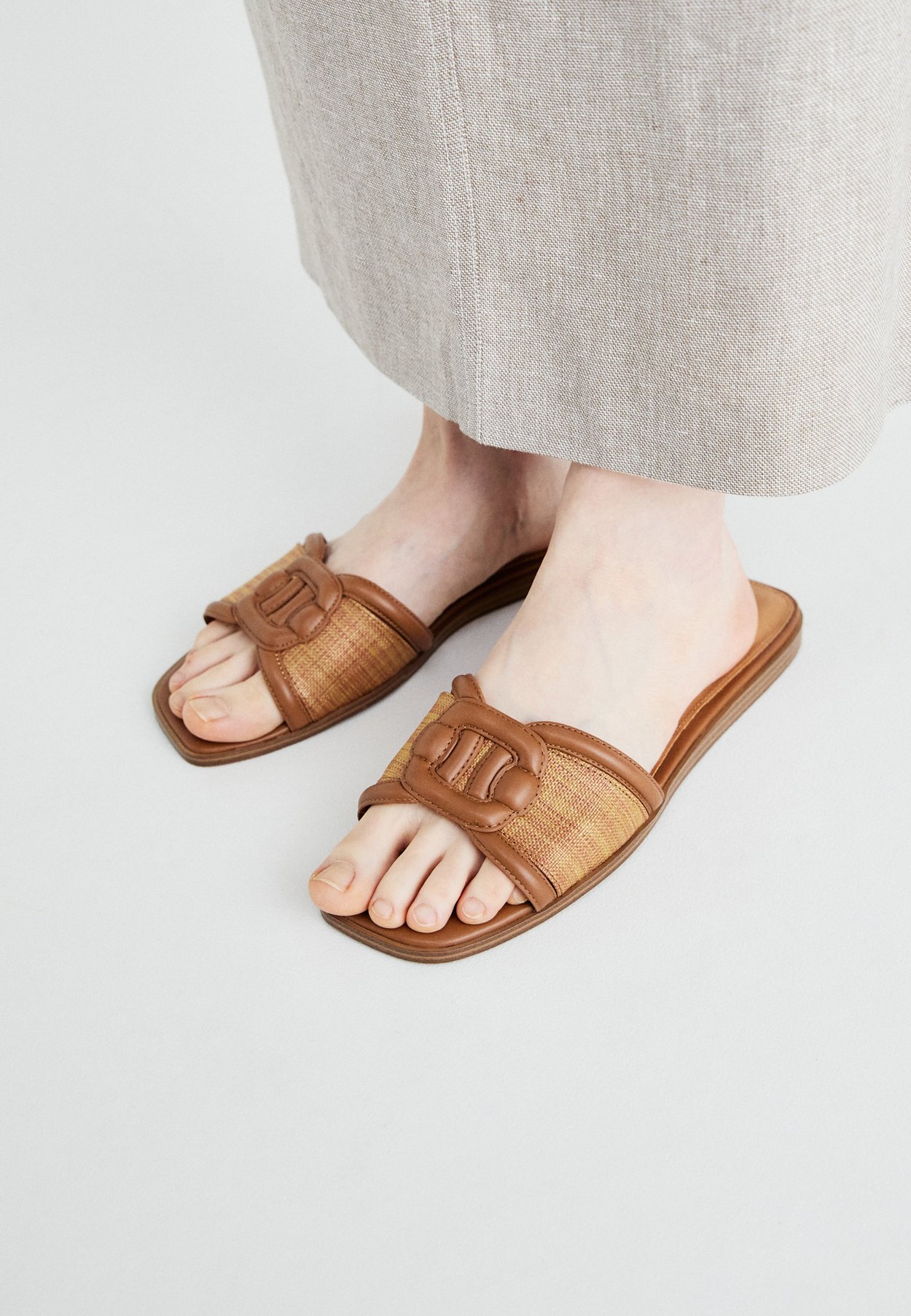 LIAUDIN PILLOW WALK FLEX
