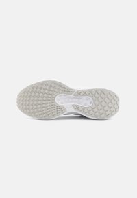Nike Performance AIR WINFLO 11 - Hardloopschoenen voor op de weg - white/photon dust