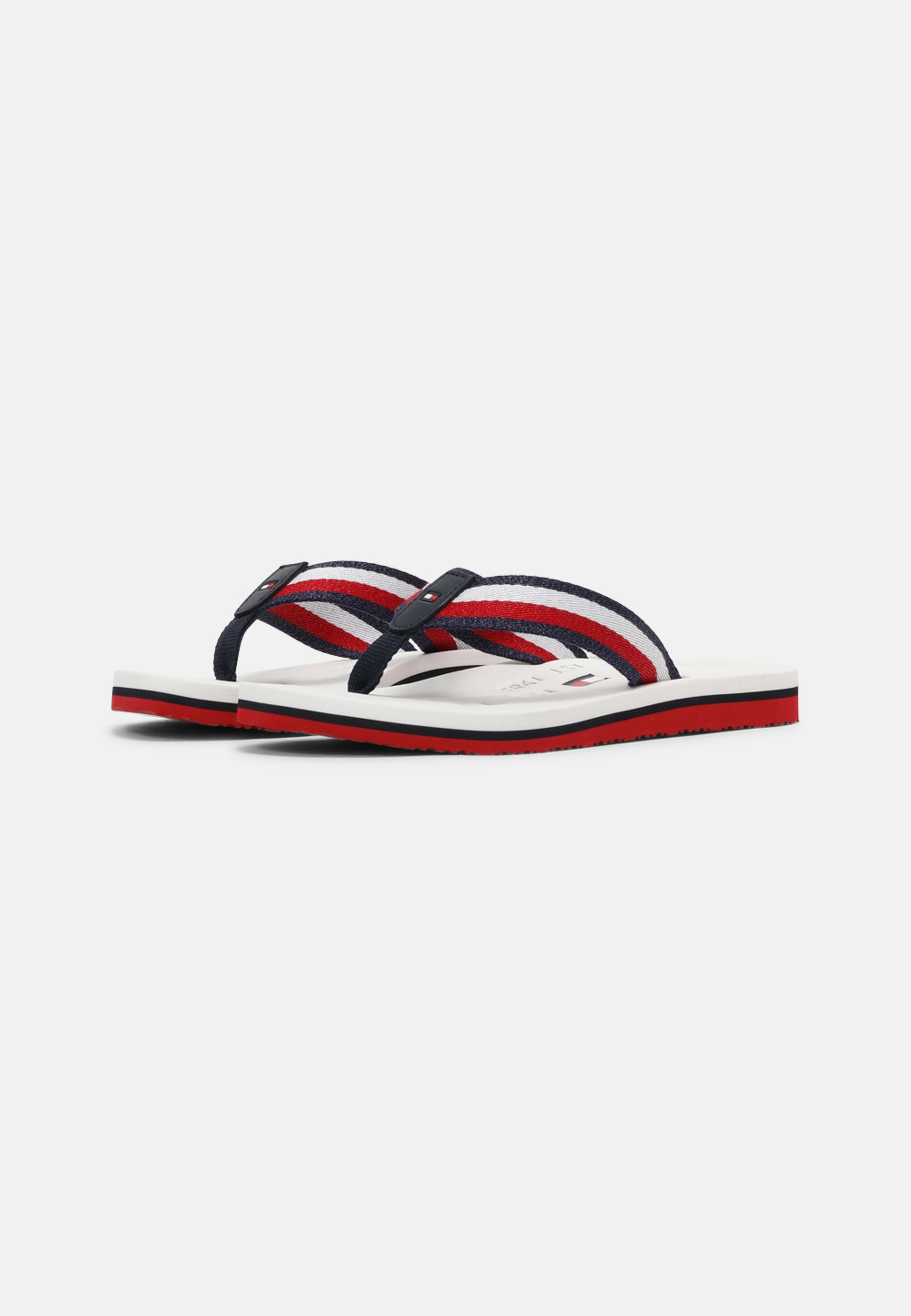 15 ideas de Zapatos de cuero | zapatos de cuero, zapatos, cuero