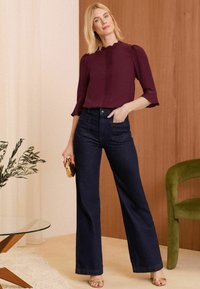 Love & Roses SCALLOP PINTUCK FLUTE SLEEVE  - REGULAR FIT - Camicetta - red