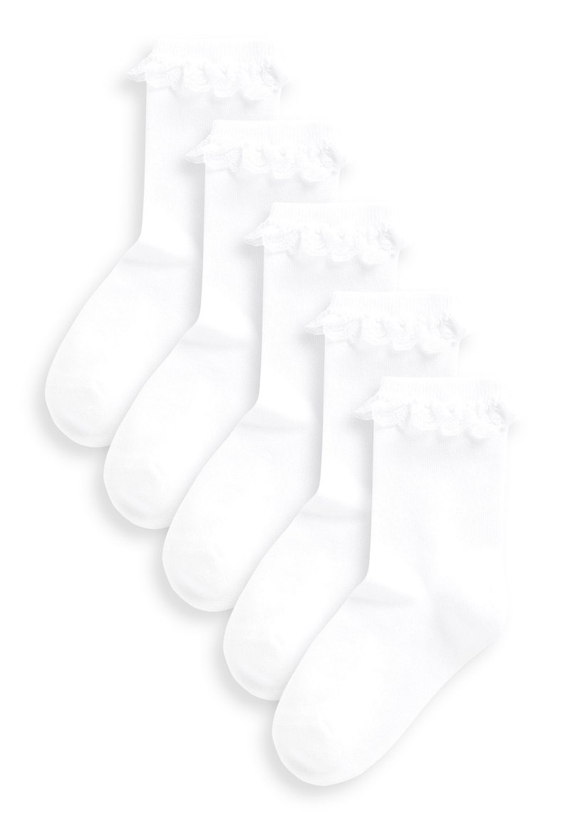 Weiße Knöchel-Socken, fünf Paare, mit einer gewellten Spitzenborte am Bund, aus weichem Stoff, glatter Textur und abgerundetem Zehendesign.