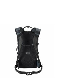 Zaino nero con pannello posteriore sagomato, spallacci regolabili e dettagli riflettenti. Dotato di cerniere e maniglia superiore per un facile trasporto.