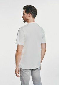 OCHNIK - T-shirt basic