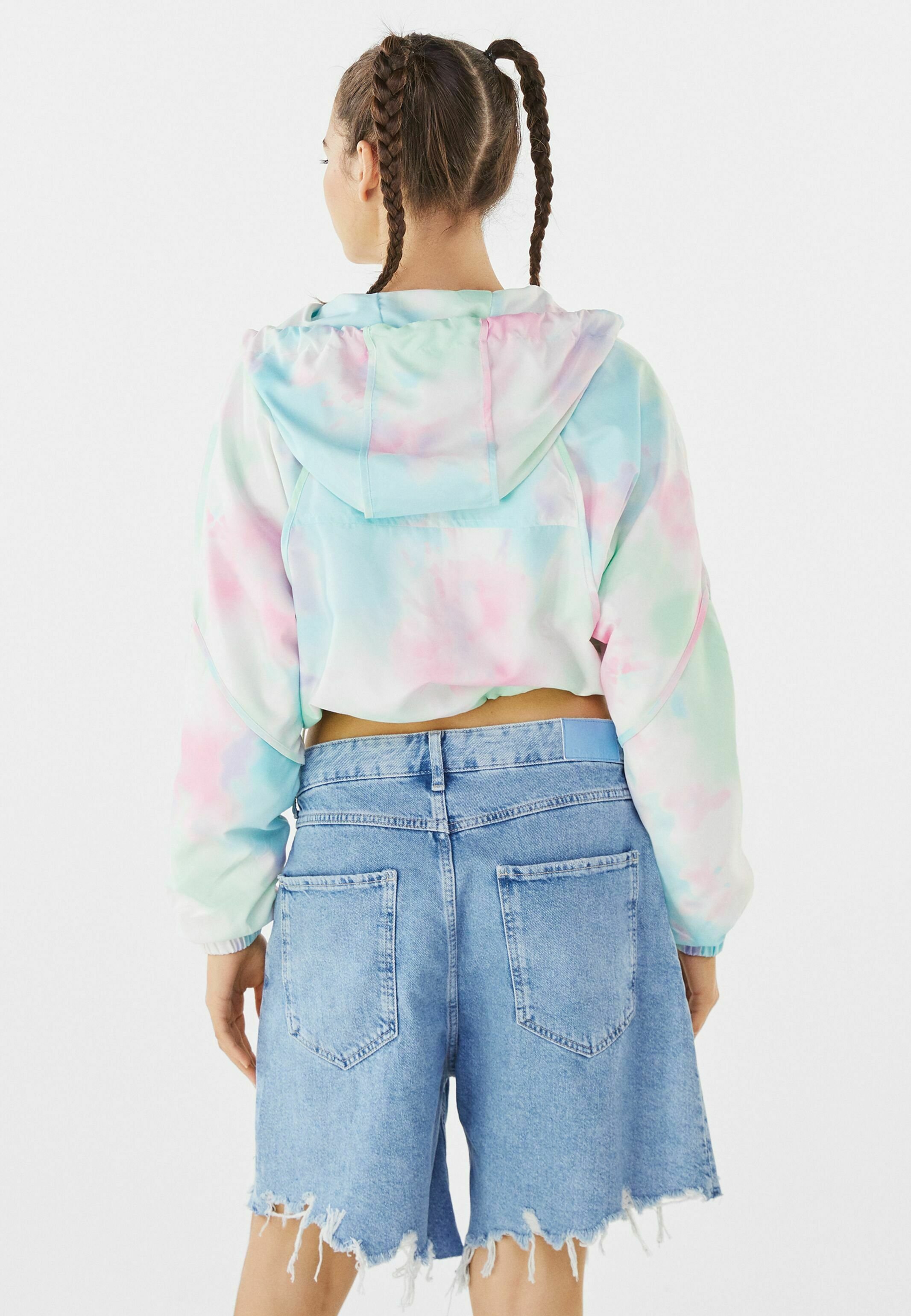 Damen MIT KAPUZE - Leichte Jacke Damen MIT KAPUZE - Leichte Jacke