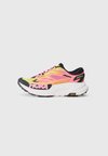MAFATE X - Chaussures de running - neon citrus/neon rose