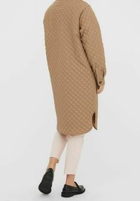 Vero Moda Vinterfrakke - beige