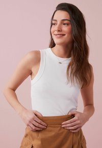 Next - RACER TANK  - Top - white rib Miniatuurafbeelding 1