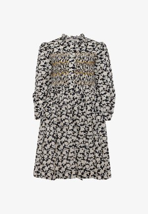 Vloeiende zwarte jurk met witte bloemafdruk, versierd met gele en grijze gestikte details op het lijfje, met lange mouwen en een gerimpelde kraag.