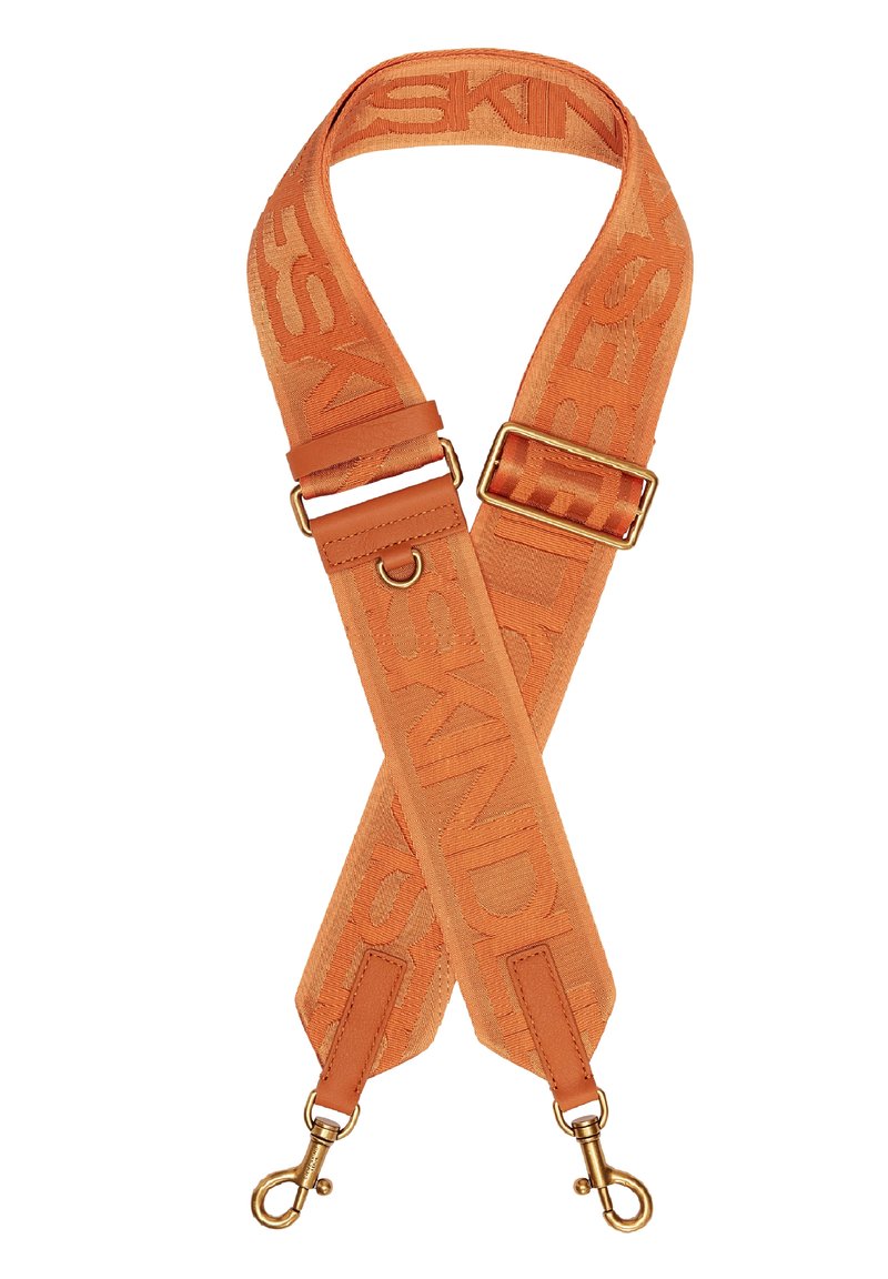 Oranger Stoff-Schultergurt mit dem Wort "SKIN", das in das Material eingewebt ist. Verfügt über goldfarbene Beschläge und Lederenden zur Befestigung.