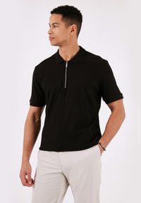 Buratti REGULAR FIT - Polotričko - black