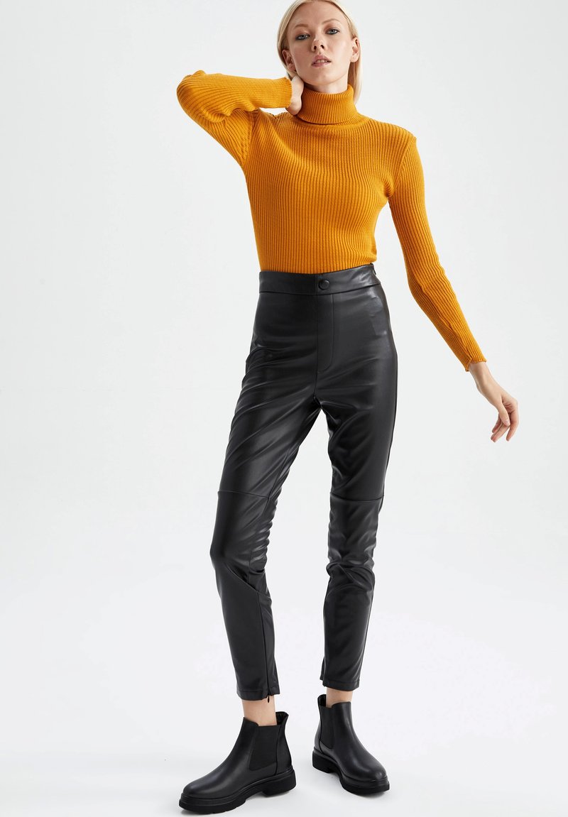 DeFacto Broek zwart