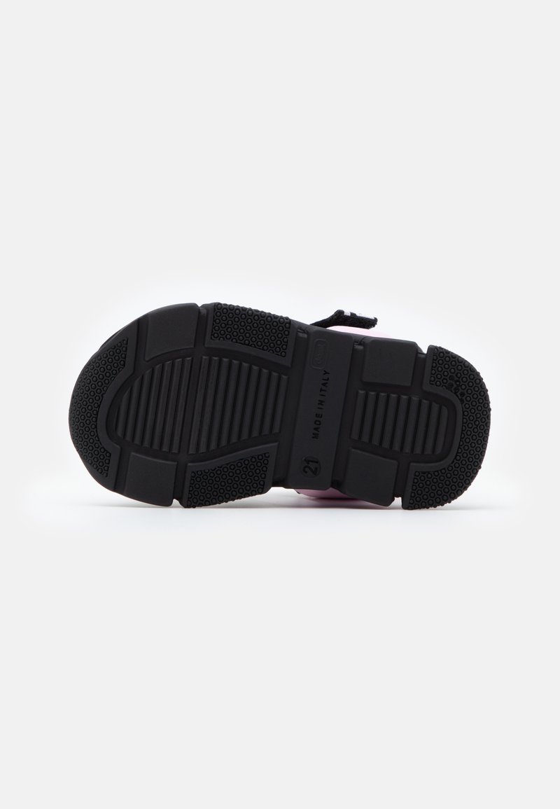 Kinder Sneaker | Versace UNISEX Riemensandalette candy/black/white/rosa - YZ51083 Kinder Sneaker | Versace UNISEX Riemensandalette candy/black/white/rosa - YZ51083