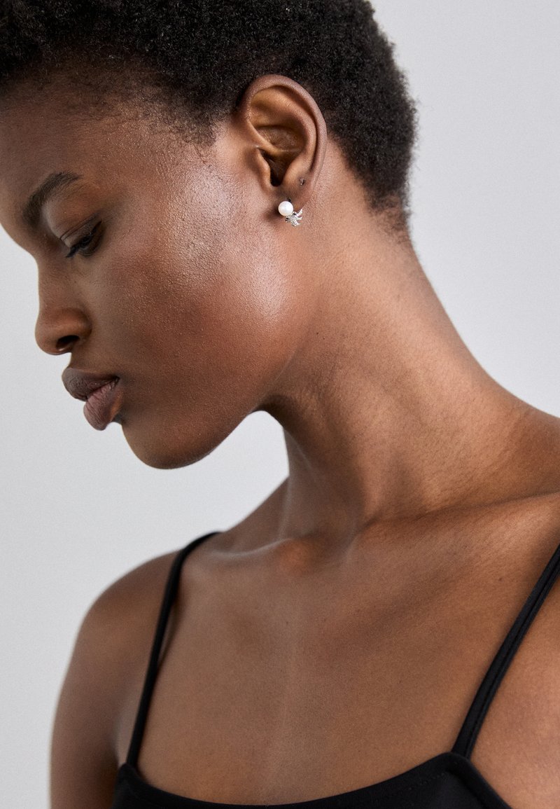 Yvonne Leon PAIRE DE PUCES OCTOPUSS - Auskarai - white gold coloured