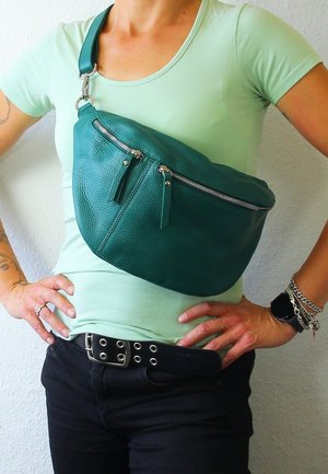 DrachenLeder, Bum bag - hellgrün