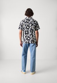 Jack & Jones JORLUKE FLOWER - Camisa - sky captain