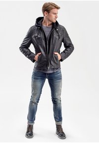Thumbnail Image 2
