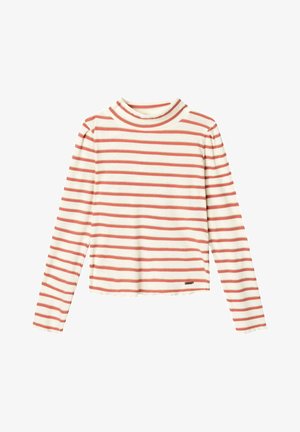 Langemouw ribgebreid shirt met roze en witte horizontale strepen en een licht verhoogde ronde halslijn op een vlakke ondergrond.