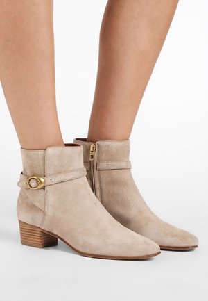 COACH Ankle Boot - sand