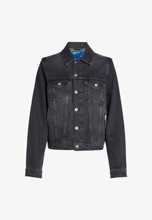 Schwarze Jeansjacke mit Knopfleiste, zwei Brustklappentaschen, langen Ärmeln und Kragen, mit dezenten ausgewaschenen Details.