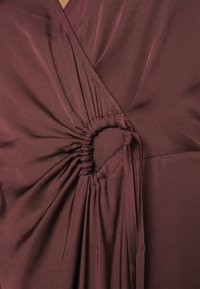 2nd Day SOLANDRA - Robe de soirée - chocolate