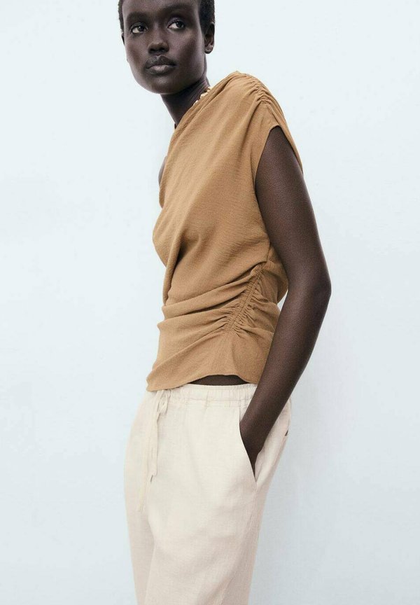 WITH DRAWSTRING - Trousers - sand3