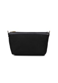 Borsa a sacchetto in tessuto nero con chiusura a zip e superficie liscia, dotata di hardware dorato e design minimalista.