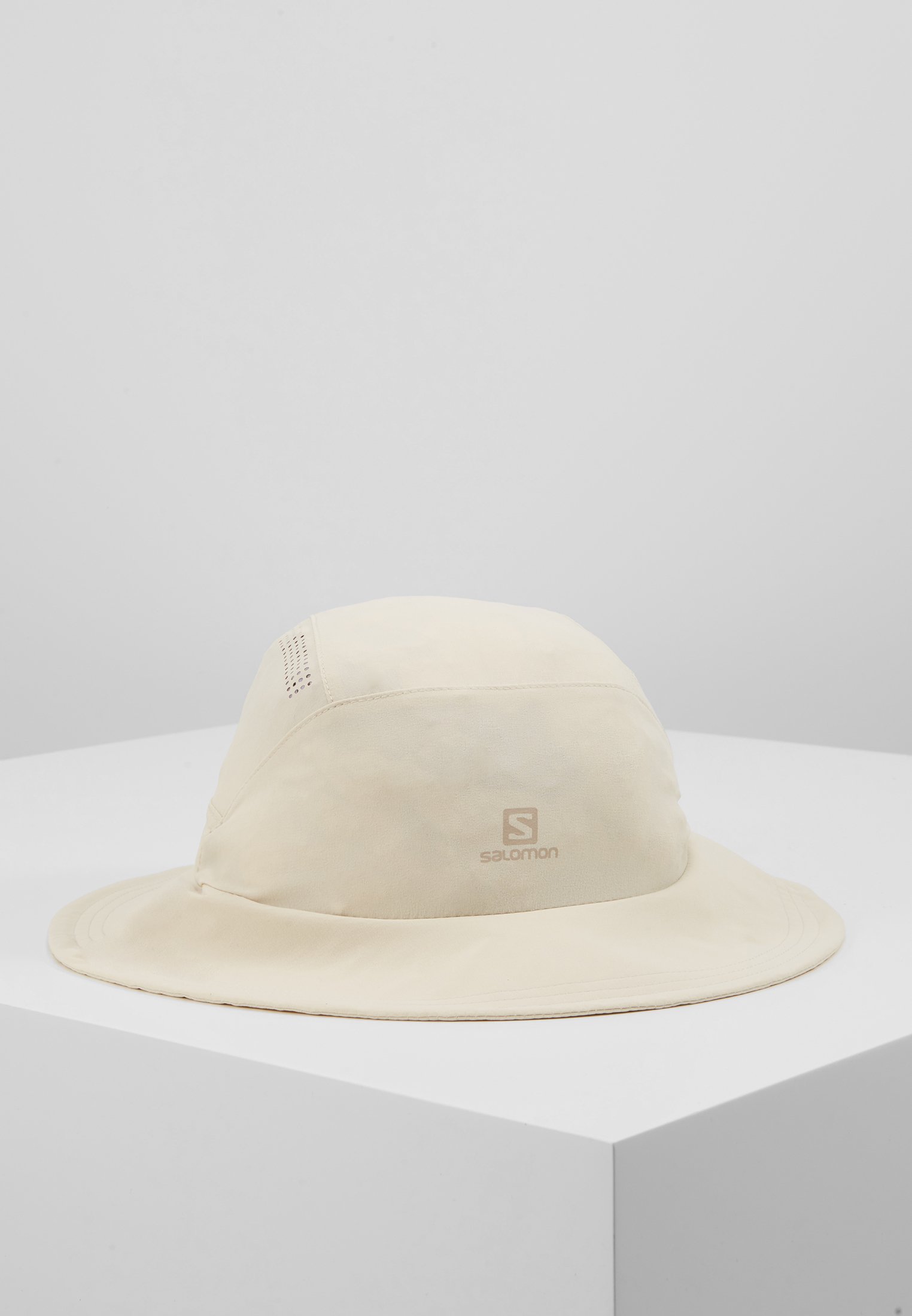 salomon mountain hat