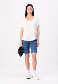 GAP BLEND SCOOP - T-shirts - fresh white