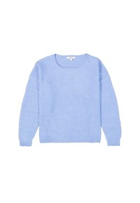 Pull bleu clair en matériau doux, avec un col rond, des épaules tombantes et des poignets et un ourlet côtelés.