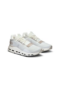On CLOUDNOVA 2 - Sneakers laag - ice   sand
