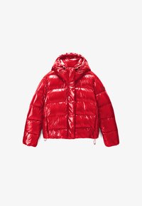 Niewybrane, medium red