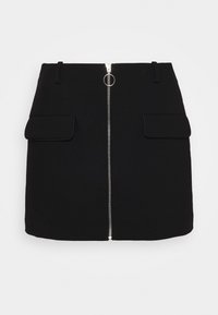 Mini gonna nera con zip frontale argento, due tasche piatte e passanti per cintura, realizzata in un tessuto strutturato con una texture liscia.